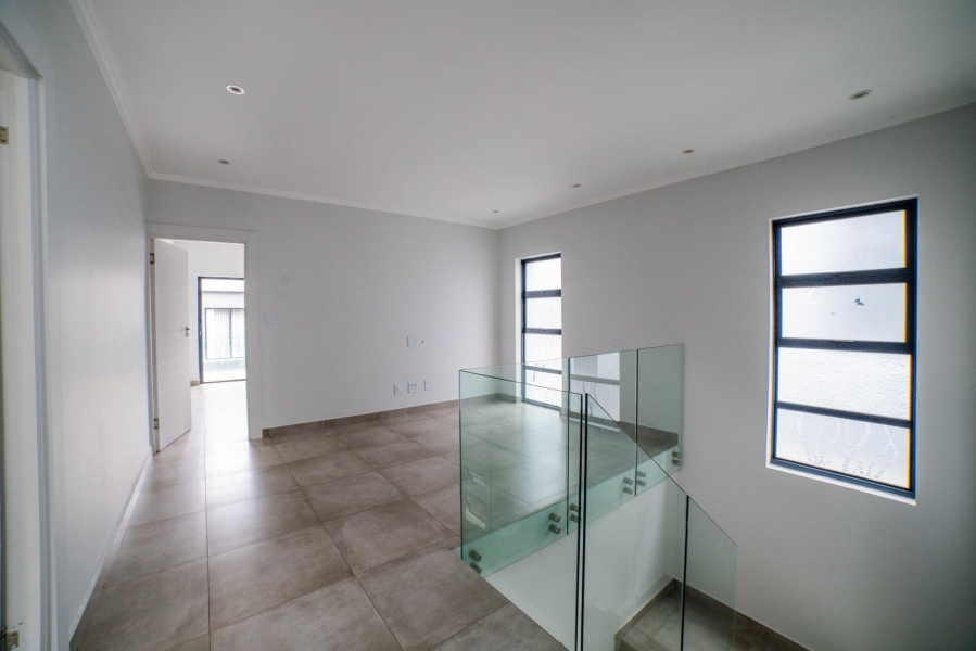 To Let 3 Bedroom Property for Rent in Edenburg Gauteng