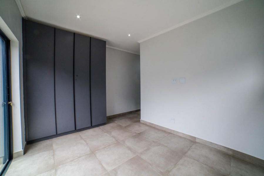 To Let 3 Bedroom Property for Rent in Edenburg Gauteng