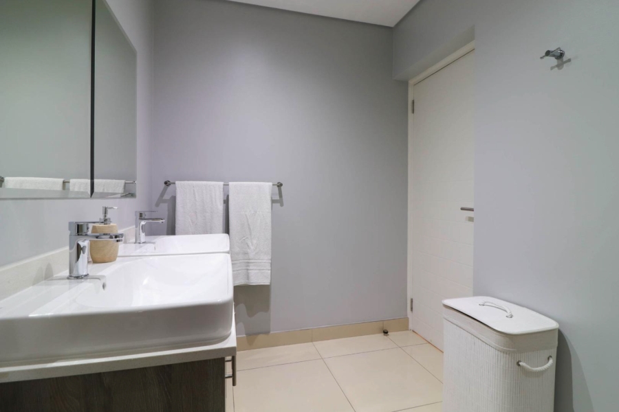 2 Bedroom Property for Sale in Broadacres Gauteng