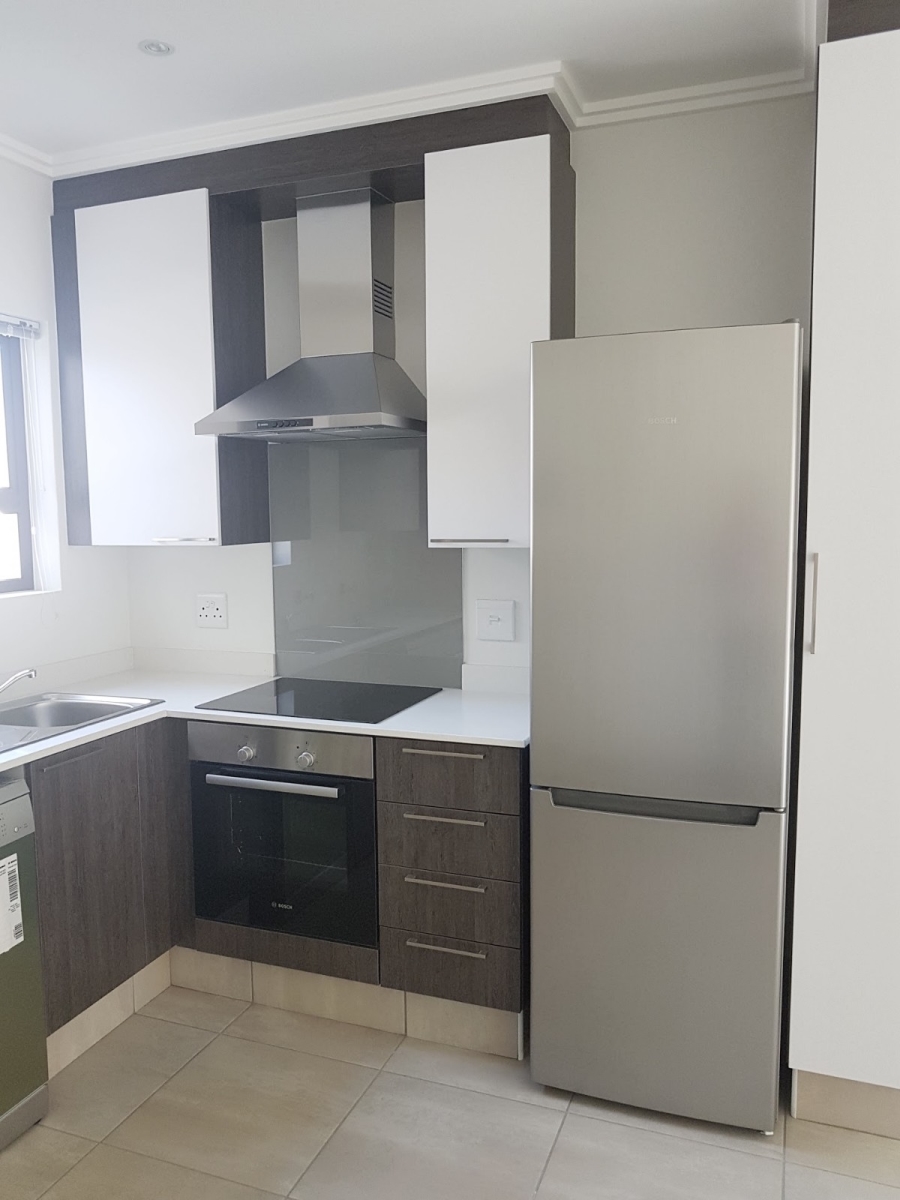 To Let 1 Bedroom Property for Rent in Fourways Gauteng
