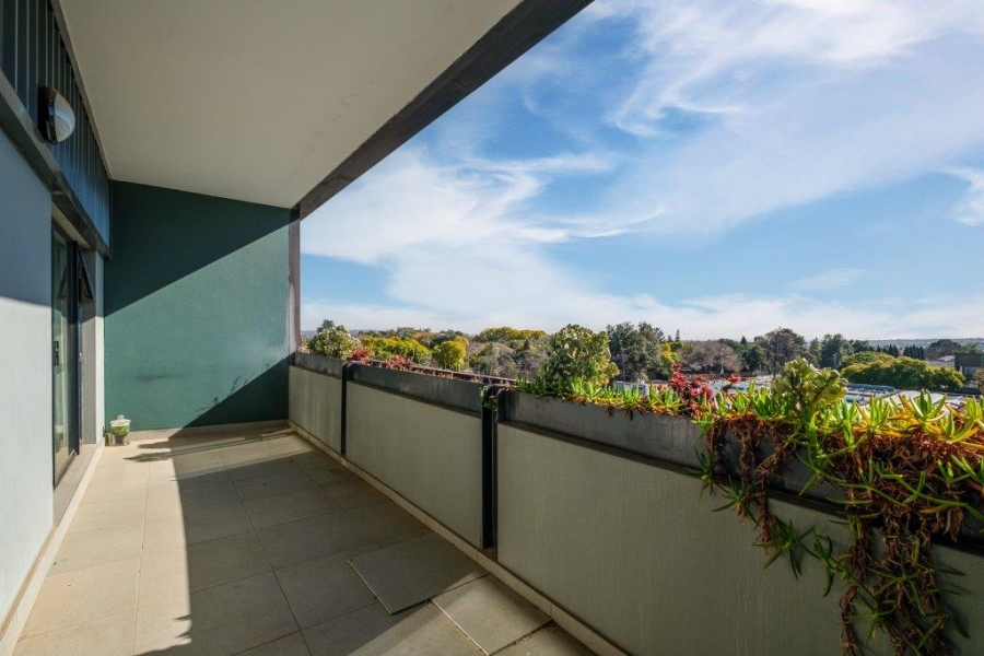 To Let 2 Bedroom Property for Rent in Linden Gauteng