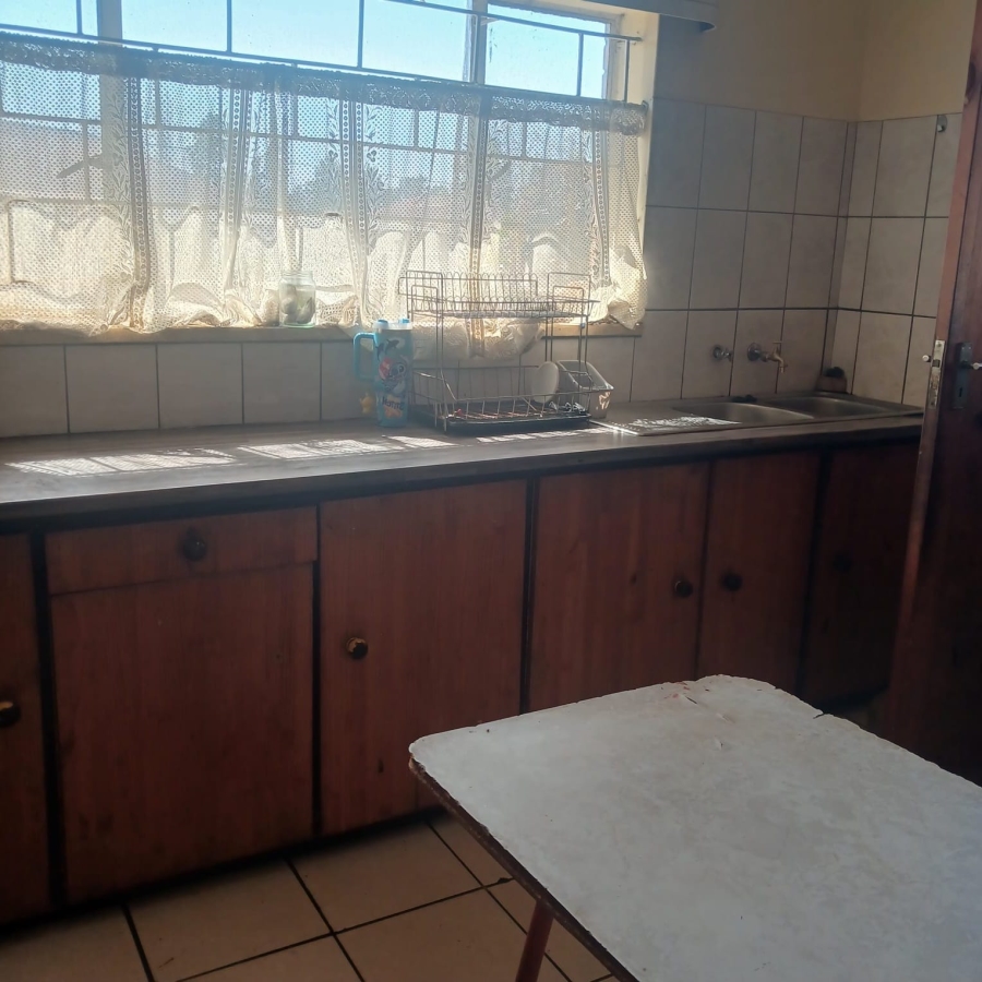 3 Bedroom Property for Sale in Geduld Gauteng