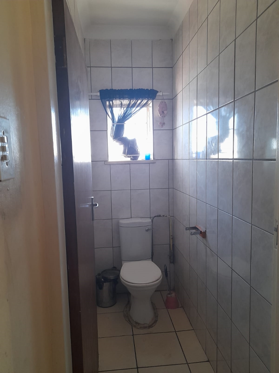 3 Bedroom Property for Sale in Geduld Gauteng
