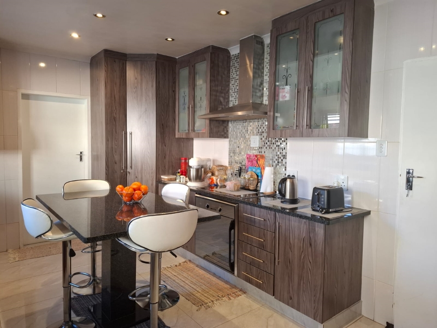 3 Bedroom Property for Sale in Actonville Gauteng