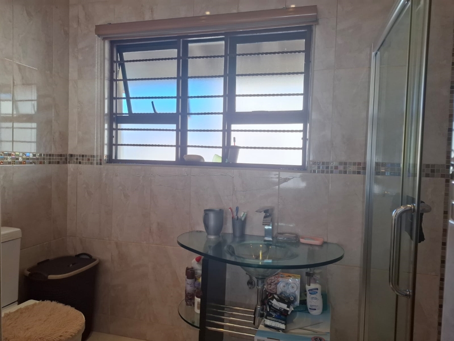 3 Bedroom Property for Sale in Actonville Gauteng
