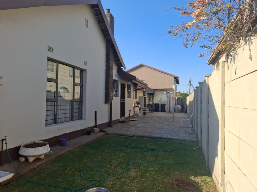 3 Bedroom Property for Sale in Actonville Gauteng