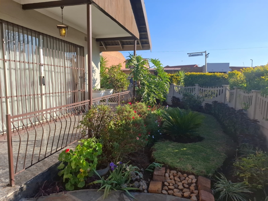 3 Bedroom Property for Sale in Actonville Gauteng