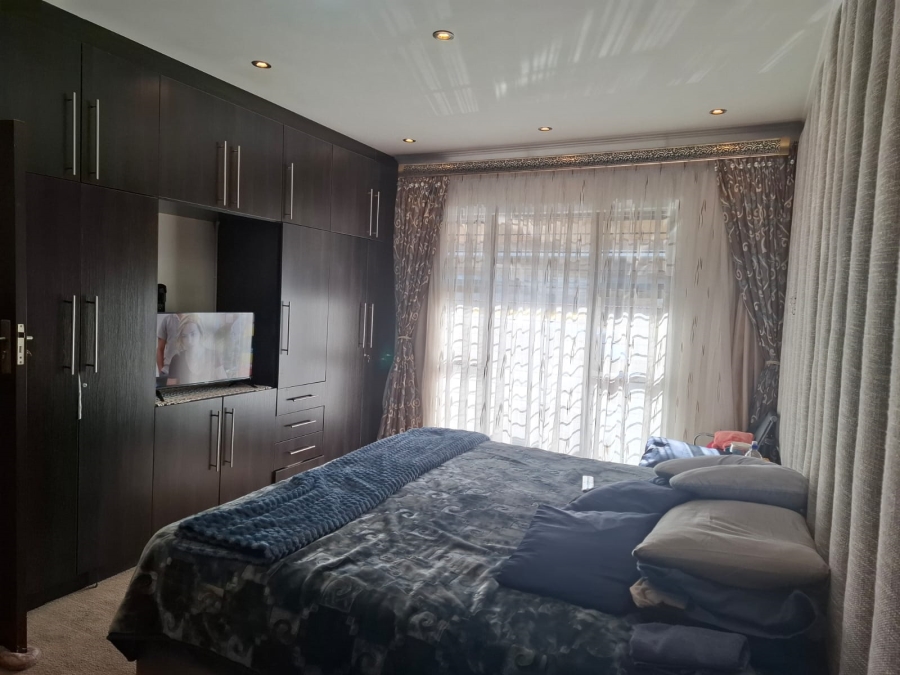3 Bedroom Property for Sale in Actonville Gauteng