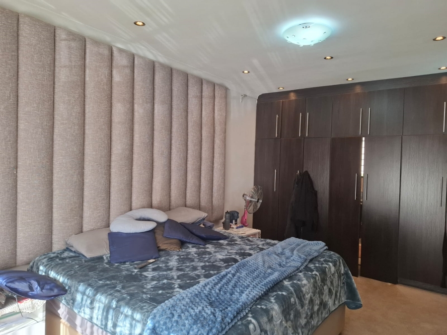3 Bedroom Property for Sale in Actonville Gauteng