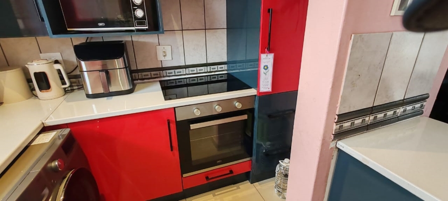 To Let 3 Bedroom Property for Rent in Benoni West Gauteng