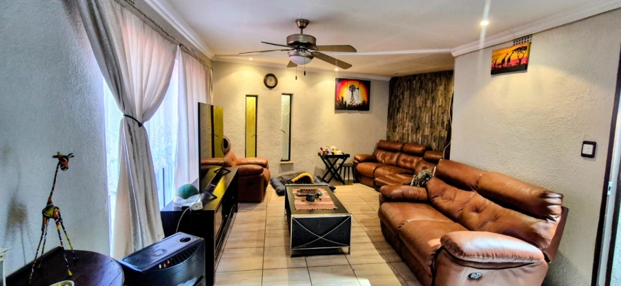 4 Bedroom Property for Sale in Atlasville Gauteng