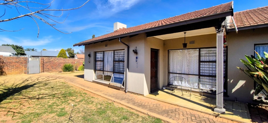 4 Bedroom Property for Sale in Atlasville Gauteng
