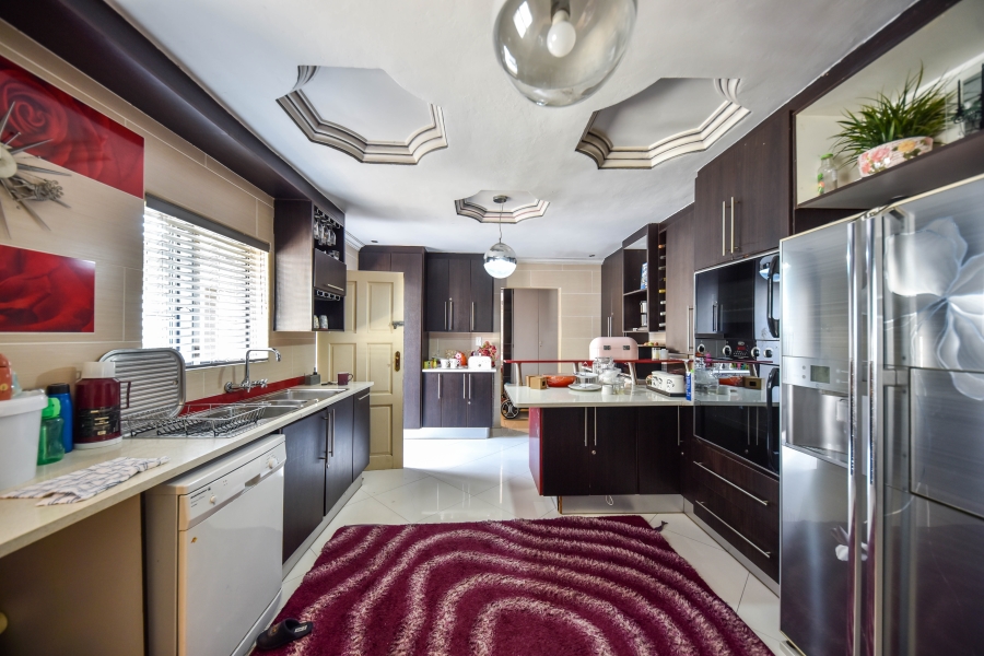 3 Bedroom Property for Sale in Silverton Gauteng