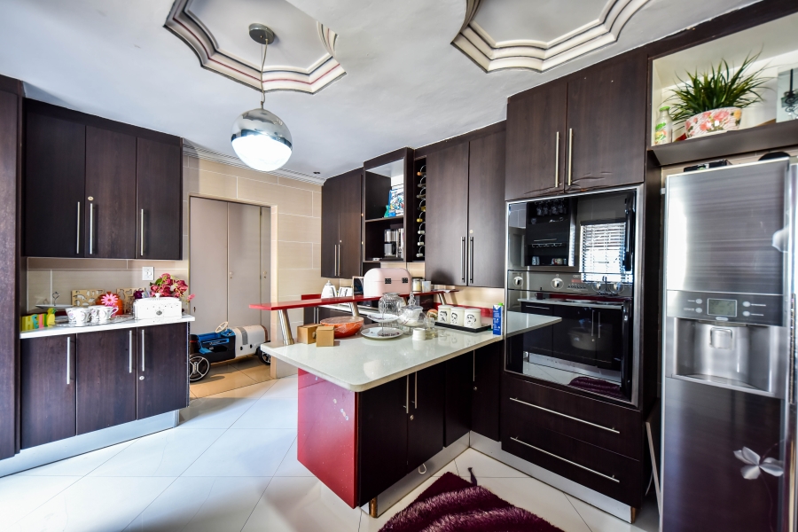 3 Bedroom Property for Sale in Silverton Gauteng