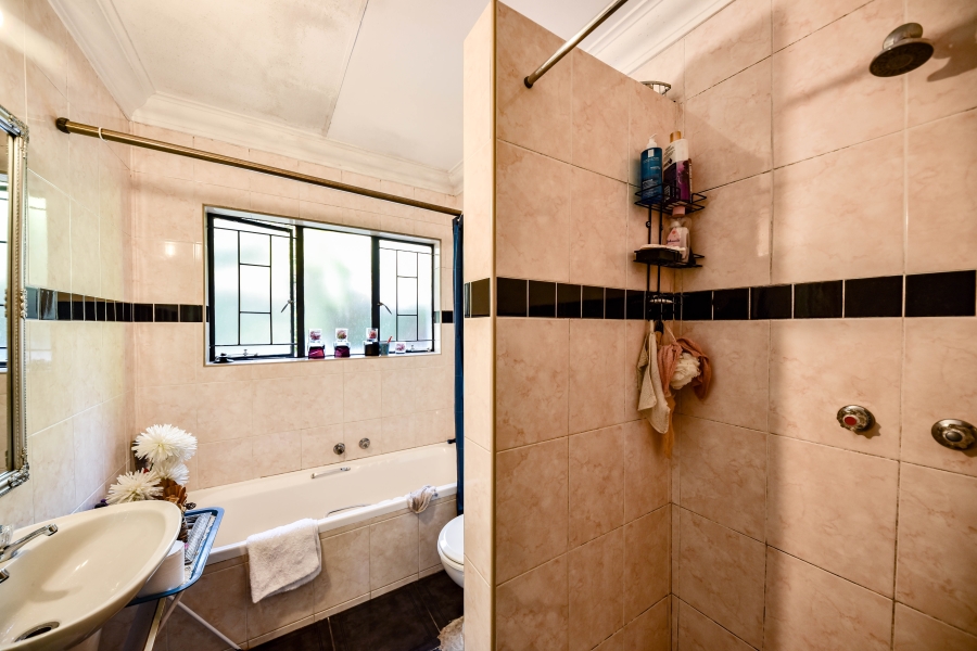 3 Bedroom Property for Sale in Silverton Gauteng