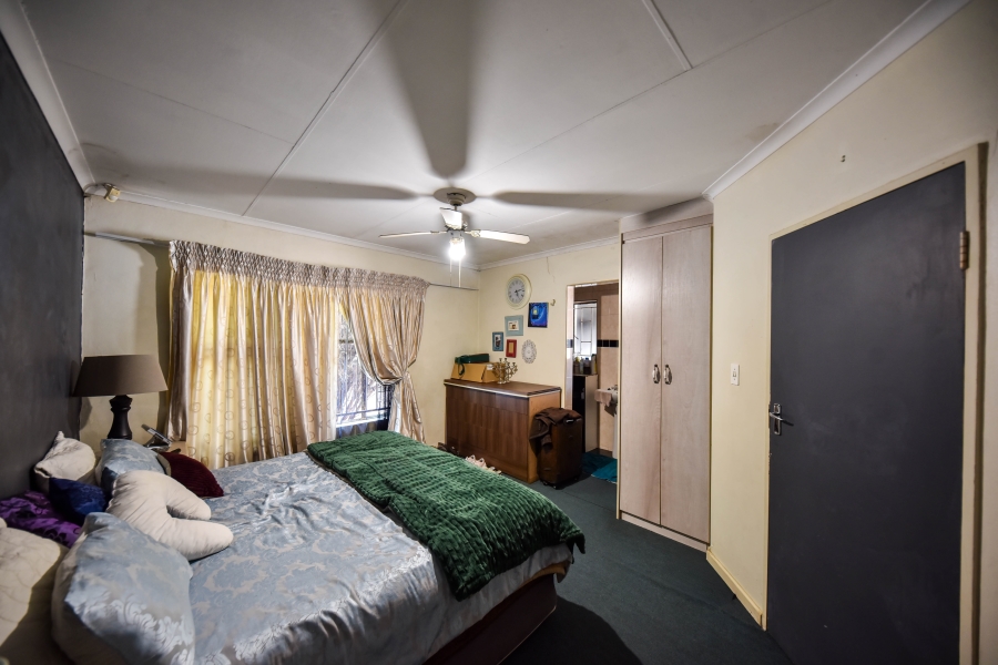 3 Bedroom Property for Sale in Silverton Gauteng