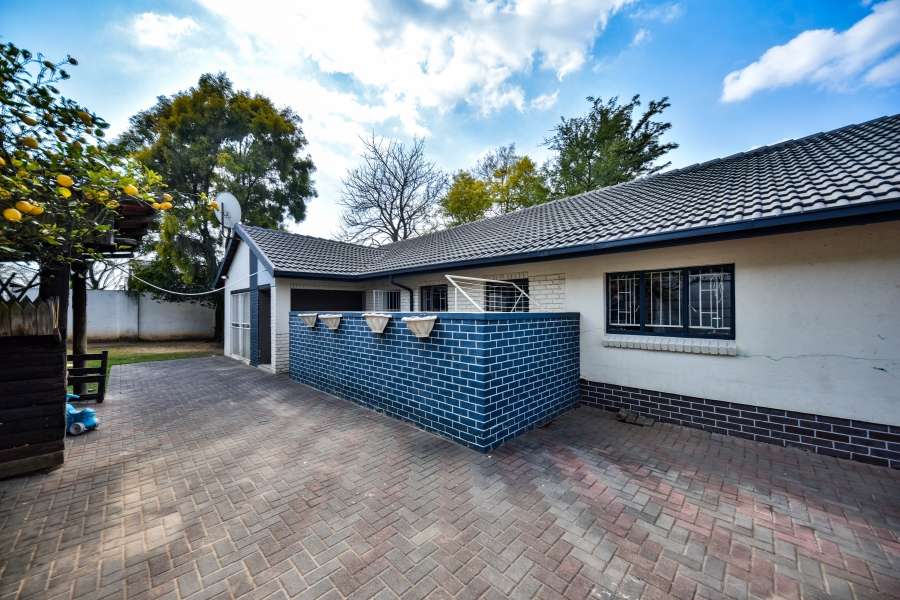 3 Bedroom Property for Sale in Silverton Gauteng