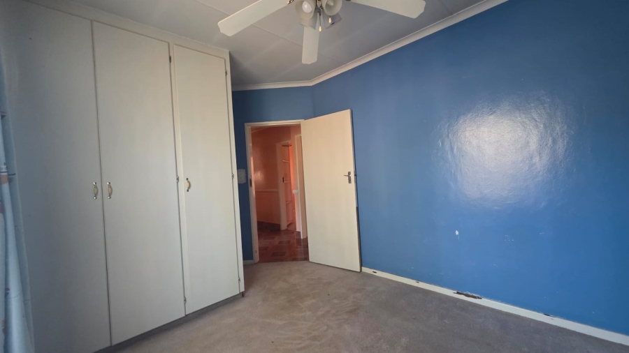 3 Bedroom Property for Sale in Rooihuiskraal North Gauteng