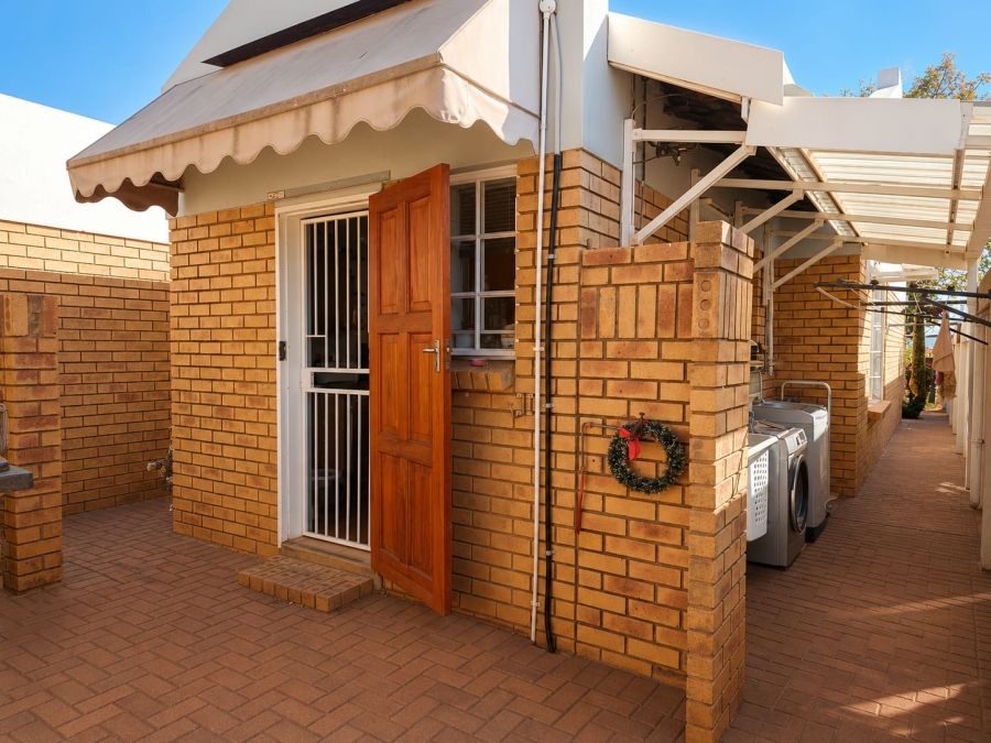 2 Bedroom Property for Sale in Theresa Park Gauteng