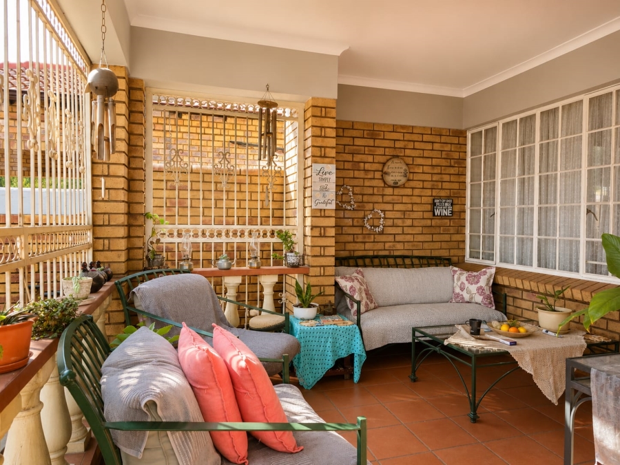 2 Bedroom Property for Sale in Theresa Park Gauteng
