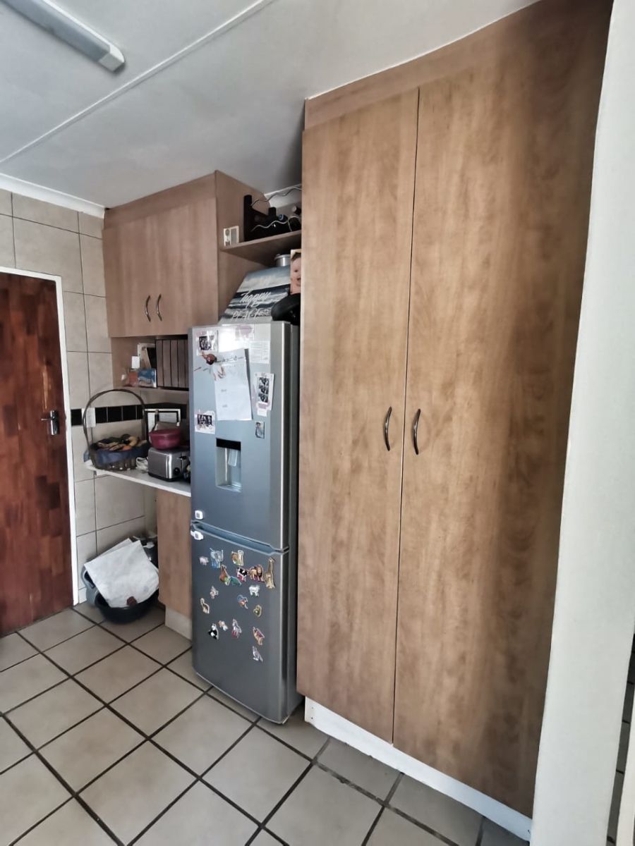 2 Bedroom Property for Sale in Equestria Gauteng