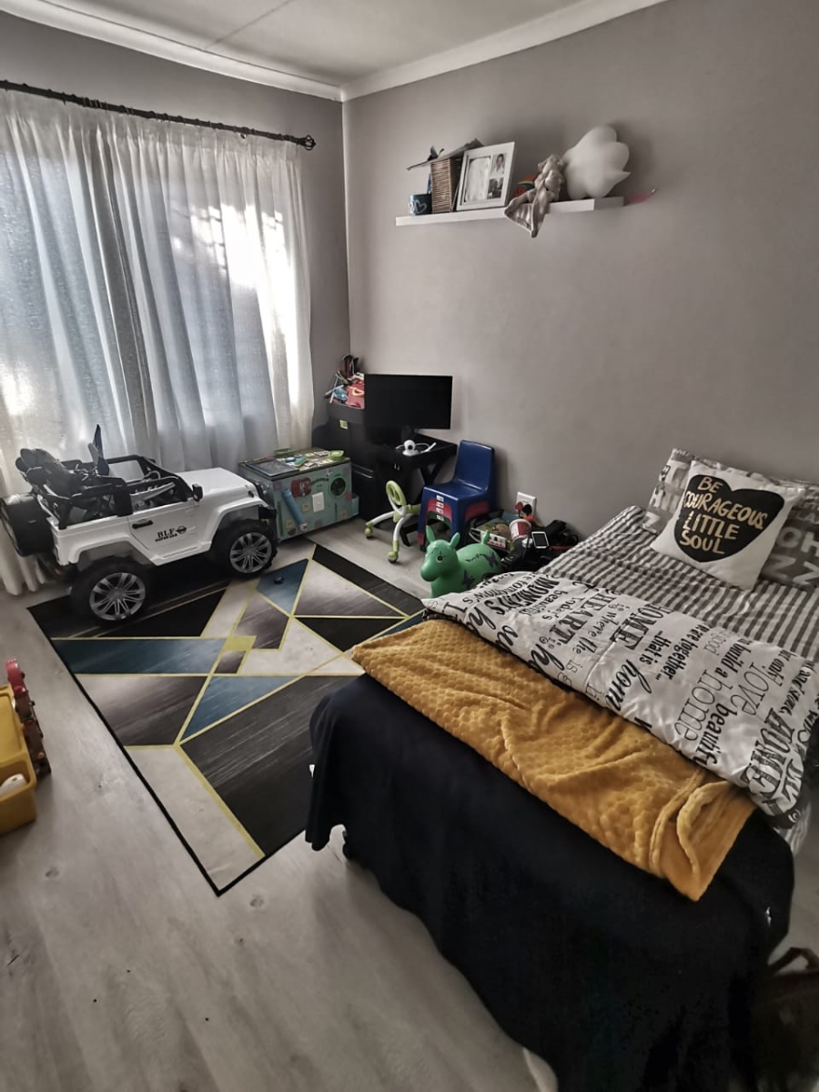 2 Bedroom Property for Sale in Equestria Gauteng