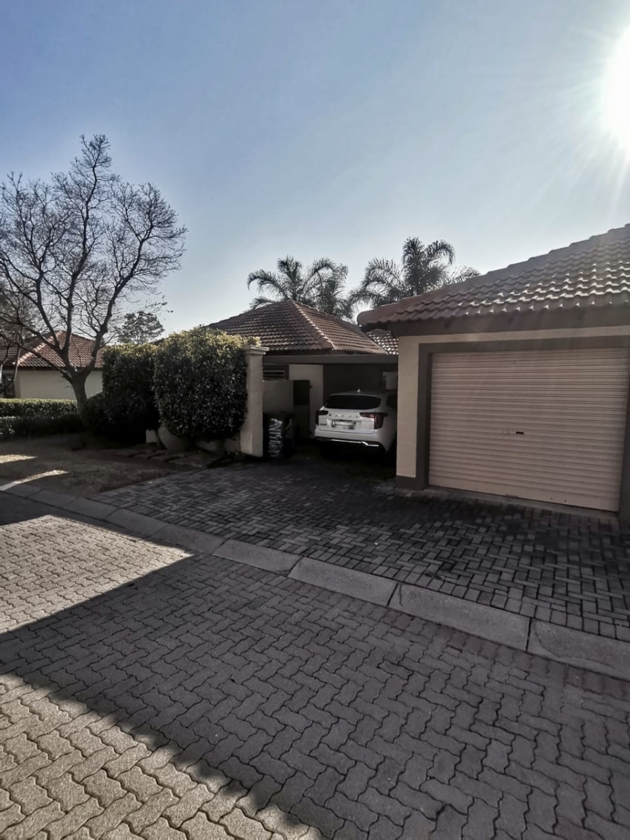 2 Bedroom Property for Sale in Equestria Gauteng