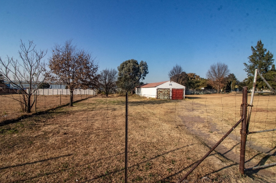 Commercial Property for Sale in Lilianton Gauteng