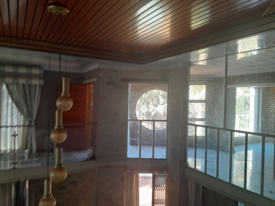 6 Bedroom Property for Sale in Three Rivers East Gauteng