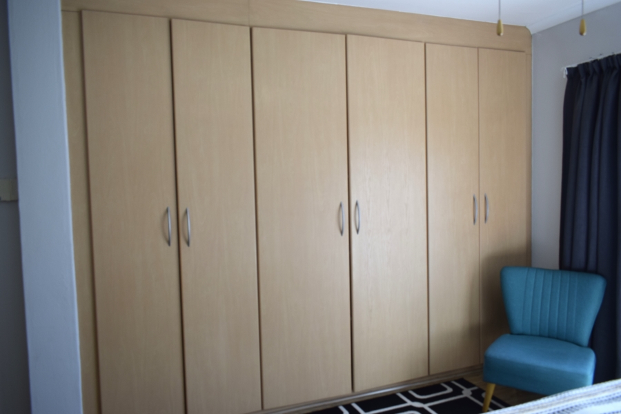 2 Bedroom Property for Sale in Bardene Gauteng