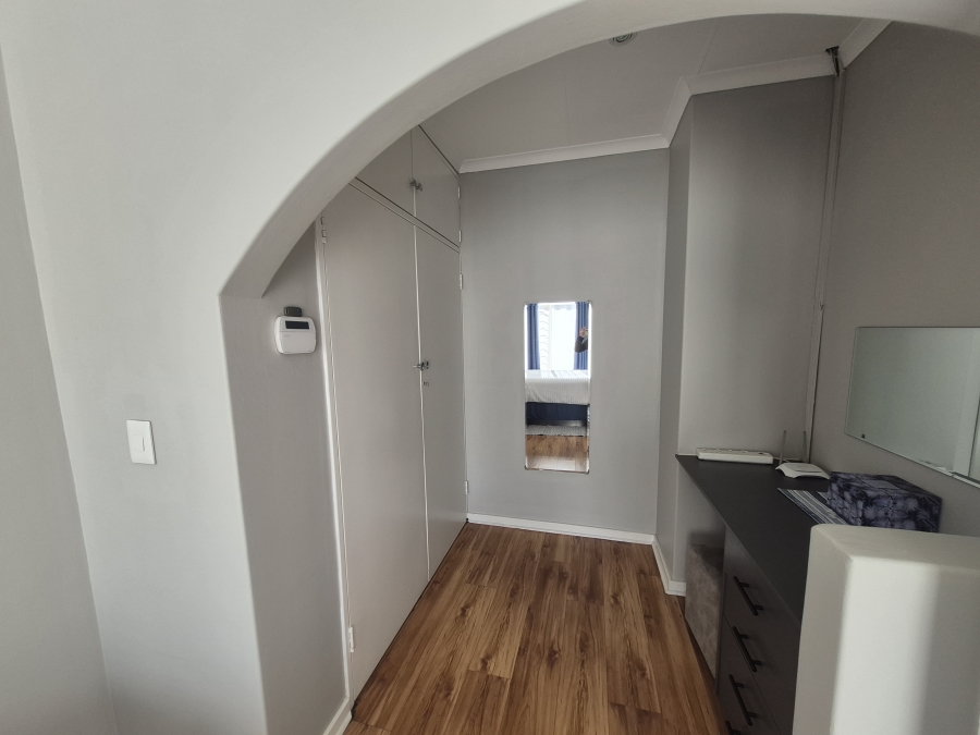 2 Bedroom Property for Sale in Brackenhurst Gauteng