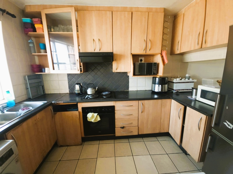 2 Bedroom Property for Sale in Malvern East Gauteng
