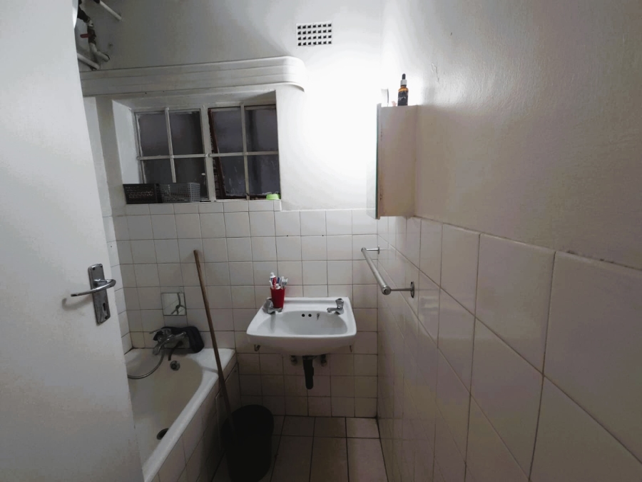 2 Bedroom Property for Sale in Malvern East Gauteng