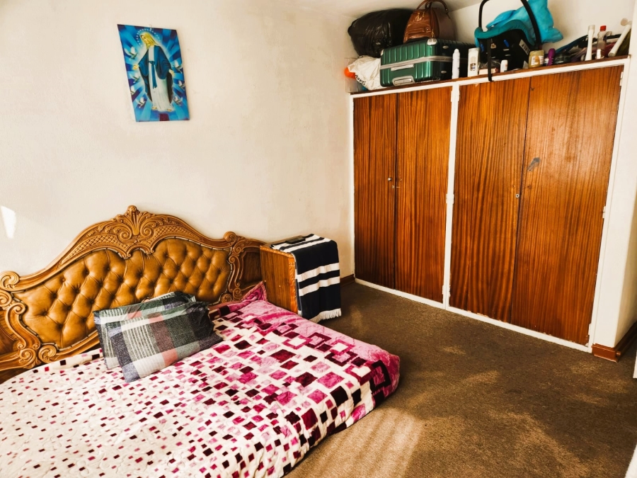 2 Bedroom Property for Sale in Malvern East Gauteng