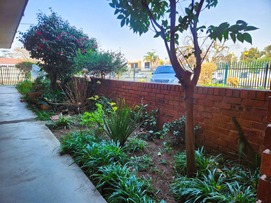 2 Bedroom Property for Sale in Malvern East Gauteng
