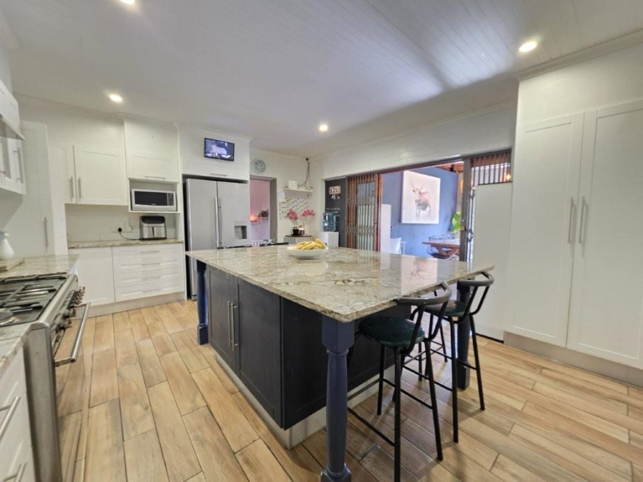 4 Bedroom Property for Sale in Randhart Gauteng