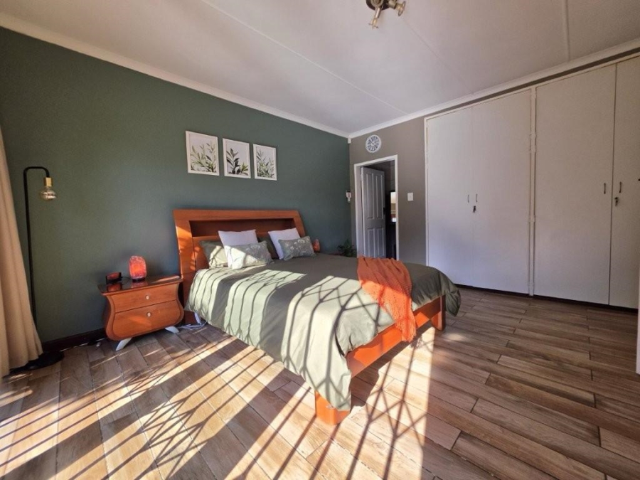 4 Bedroom Property for Sale in Randhart Gauteng