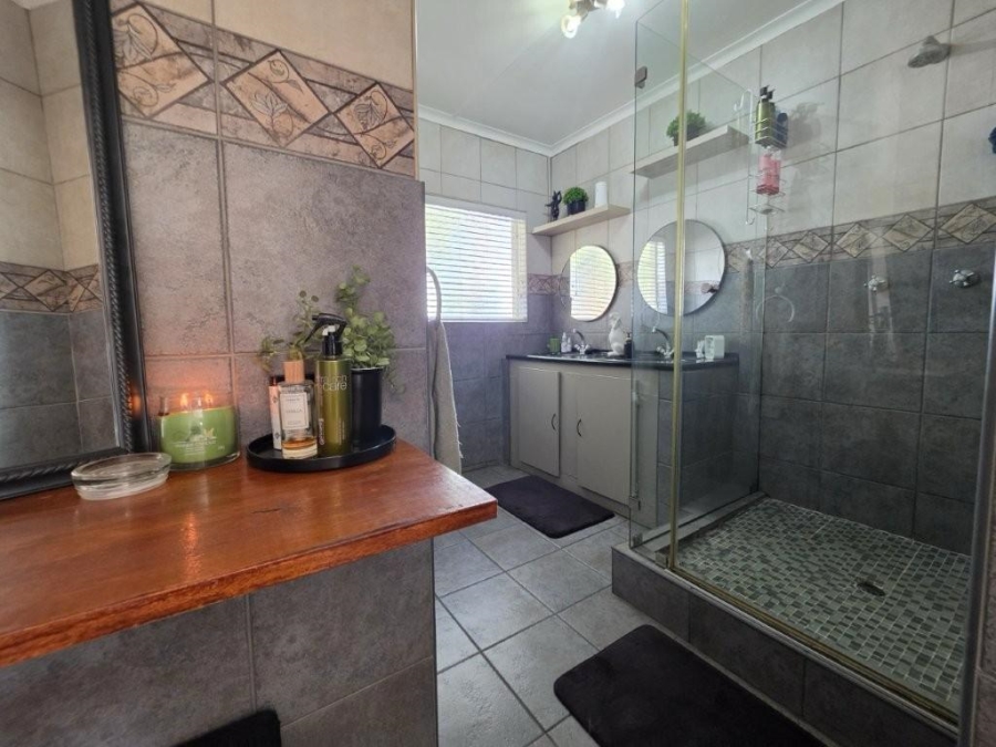 4 Bedroom Property for Sale in Randhart Gauteng