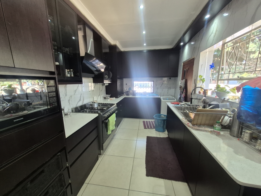 4 Bedroom Property for Sale in Brackenhurst Gauteng