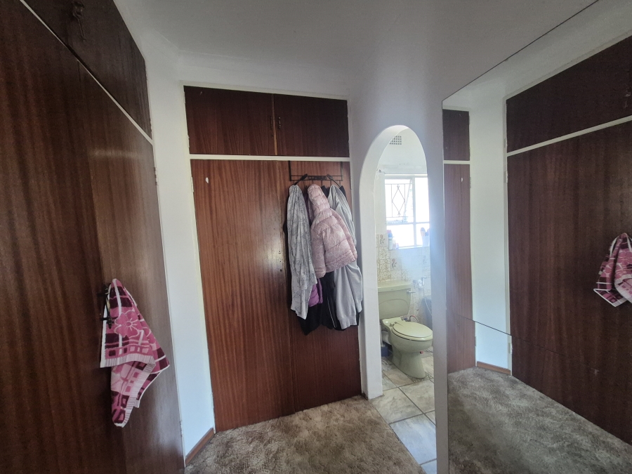 4 Bedroom Property for Sale in Brackenhurst Gauteng