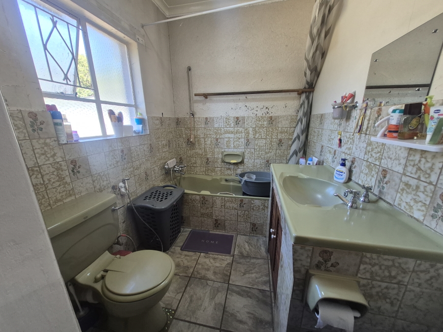 4 Bedroom Property for Sale in Brackenhurst Gauteng