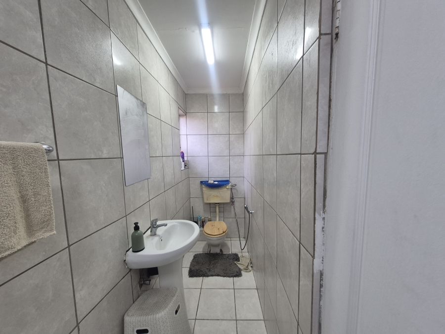 4 Bedroom Property for Sale in Brackenhurst Gauteng