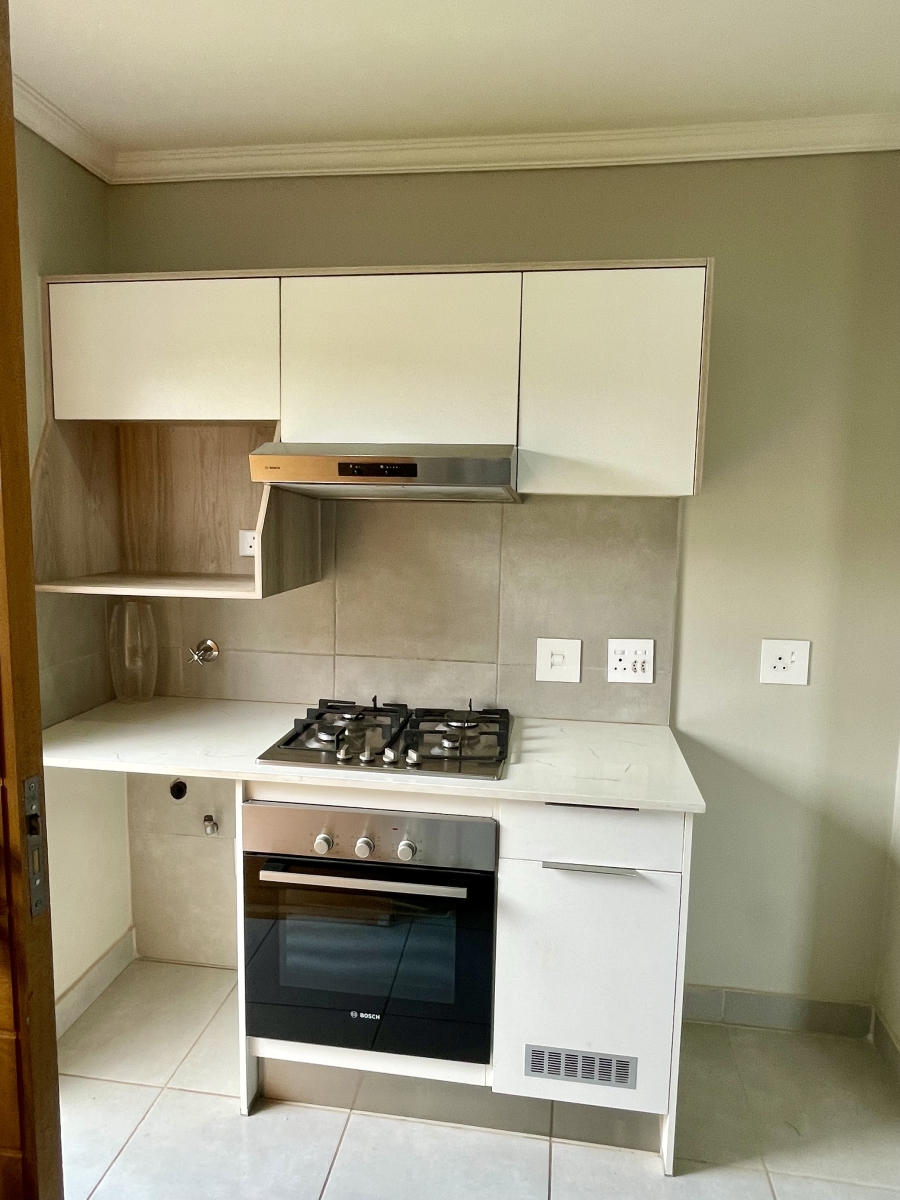 To Let 3 Bedroom Property for Rent in Lion Pride Gauteng