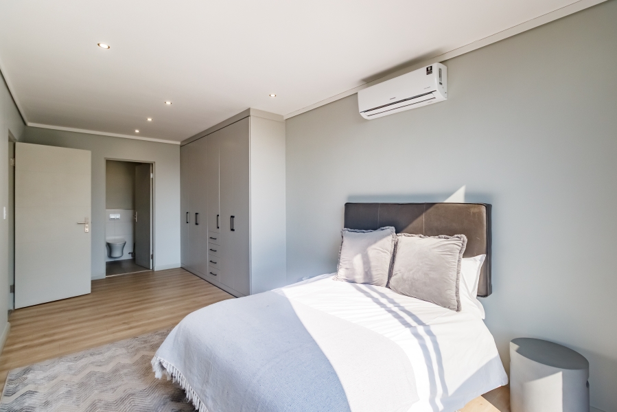 To Let 3 Bedroom Property for Rent in Midstream Estate Gauteng