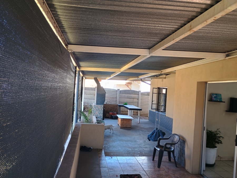 4 Bedroom Property for Sale in Vanderbijlpark Cw 6 Gauteng