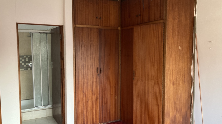 3 Bedroom Property for Sale in Dunnottar Gauteng