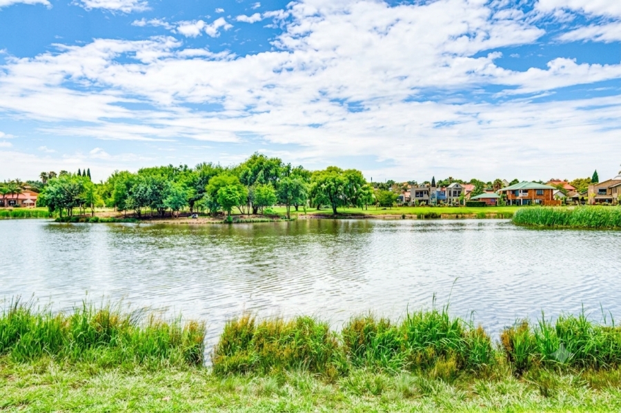 3 Bedroom Property for Sale in Glen Marais Gauteng