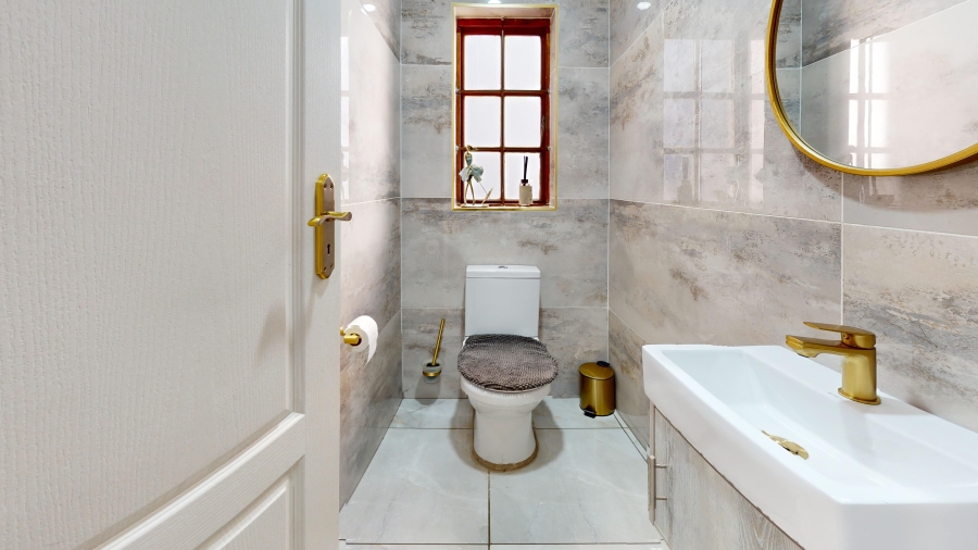 3 Bedroom Property for Sale in Glen Marais Gauteng