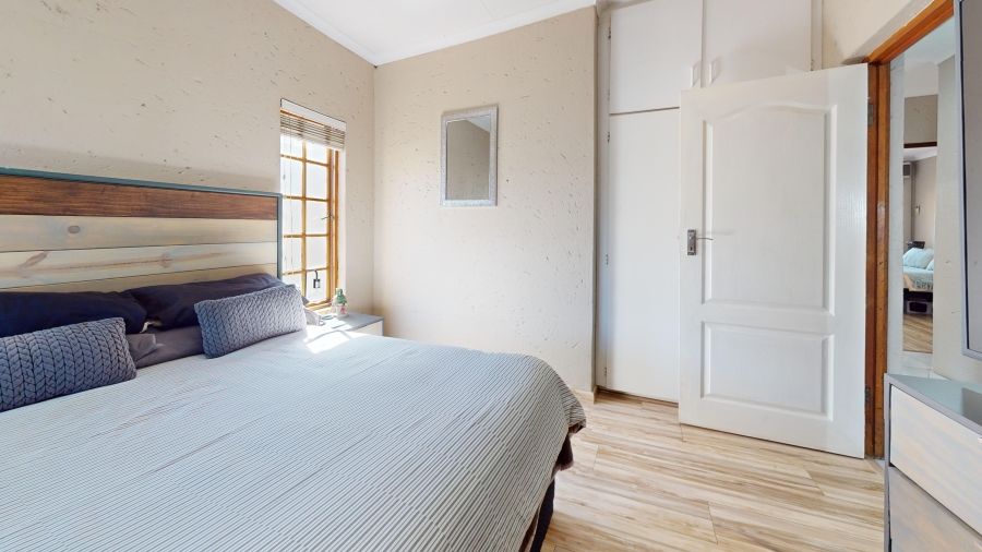 3 Bedroom Property for Sale in Glen Marais Gauteng