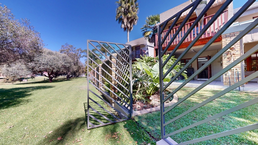 3 Bedroom Property for Sale in Glen Marais Gauteng